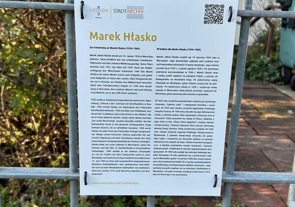 Gedenktafel in Wiesbaden erinnert an den polnischen Autor Marek Hłasko