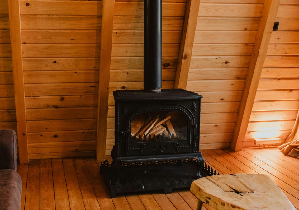 Hofheim startet zweite Runde kostenloser Schulungen zum Heizen mit Holz